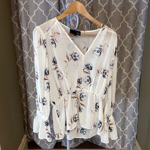 Kaii White and Blue Floral Blouse